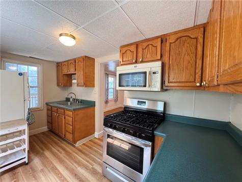 9238 Bissell Way Lawrenceville PA 15201