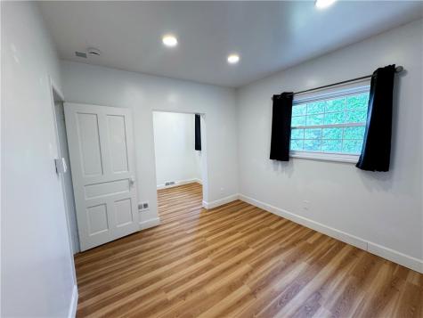 9238 Bissell Way Lawrenceville PA 15201