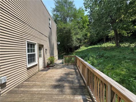 9238 Bissell Way Lawrenceville PA 15201