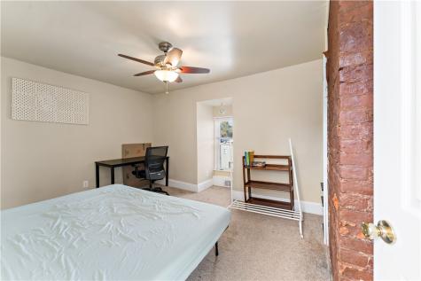 3732 Woolslayer Way Lawrenceville PA 15201