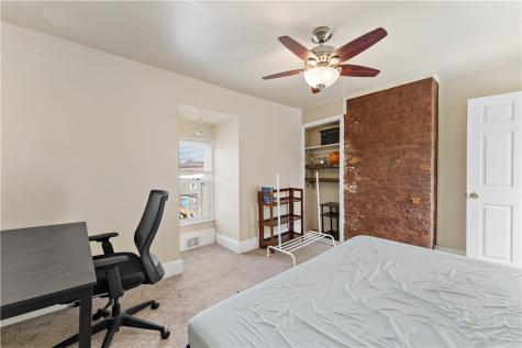 3732 Woolslayer Way Lawrenceville PA 15201