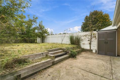 12 Luty Avenue Reserve PA 15212