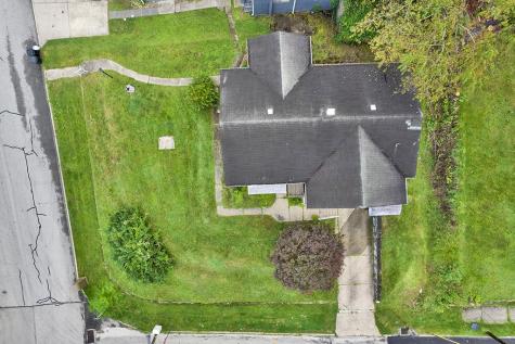 209 E Fairmont Avenue Trafford PA 15085