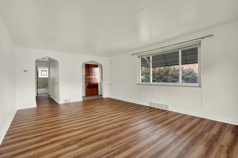 209 E Fairmont Avenue Trafford PA 15085