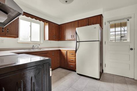 209 E Fairmont Avenue Trafford PA 15085
