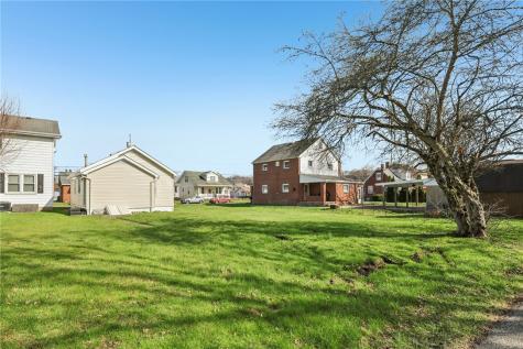 209 Acme Avenue Harmar PA 15024