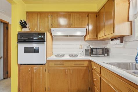 524 Decatur Avenue Forest Hills Boro PA 15221