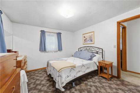 524 Decatur Avenue Forest Hills Boro PA 15221