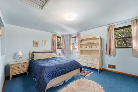 524 Decatur Avenue Forest Hills Boro PA 15221