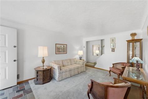 524 Decatur Avenue Forest Hills Boro PA 15221