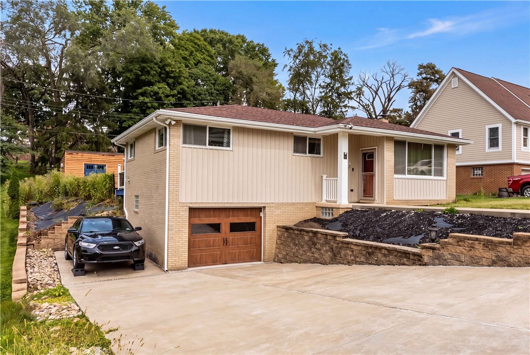 1233 Mckinley Drive Jefferson Hills PA 15025