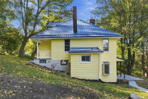 980 Old Coal Hollow Road Penn Hills PA 15147