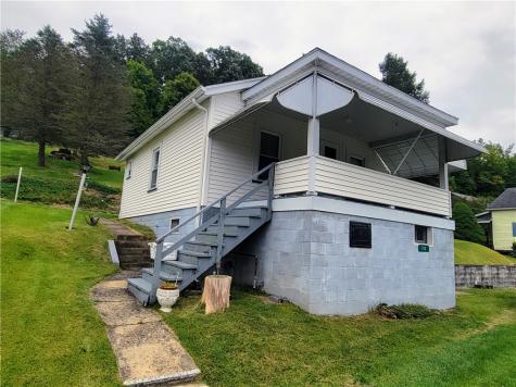 183 Dorothy Avenue Leechburg Boro PA 15656