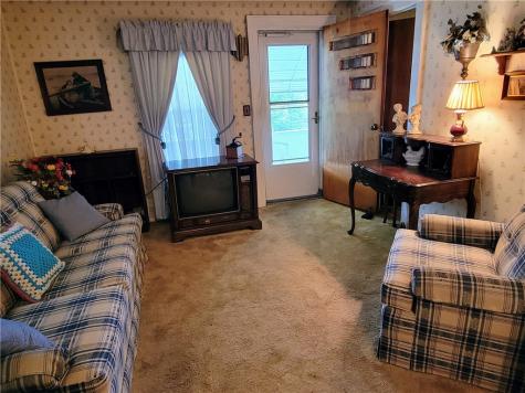 183 Dorothy Avenue Leechburg Boro PA 15656