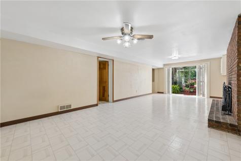 5044 Sequoia Court Export PA 15632