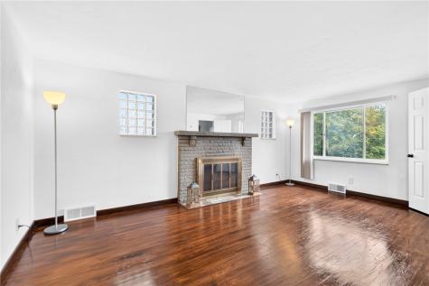 3710 Oakton Road Brentwood PA 15227