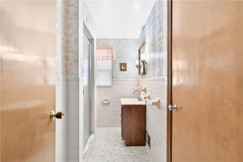 3710 Oakton Road Brentwood PA 15227