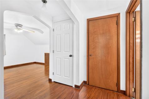 3710 Oakton Road Brentwood PA 15227