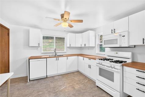 3710 Oakton Road Brentwood PA 15227