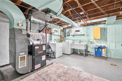 3710 Oakton Road Brentwood PA 15227