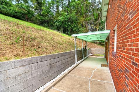 3710 Oakton Road Brentwood PA 15227