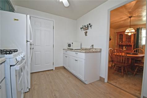 4026 Everlawn Street West Mifflin PA 15122