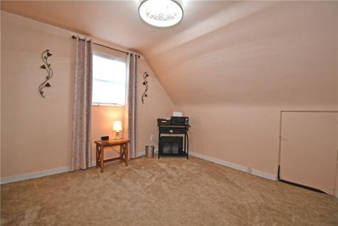 4026 Everlawn Street West Mifflin PA 15122