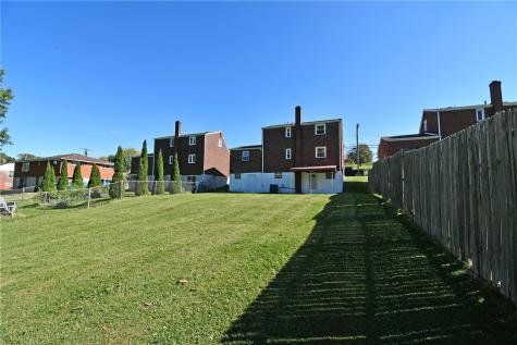 4026 Everlawn Street West Mifflin PA 15122