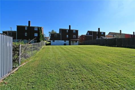 4026 Everlawn Street West Mifflin PA 15122