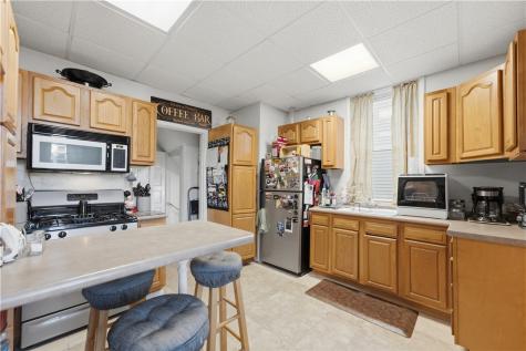 907 Malvern Road Avalon PA 15202