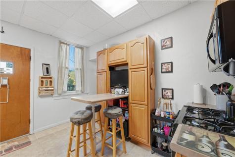 907 Malvern Road Avalon PA 15202
