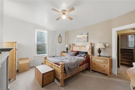 907 Malvern Road Avalon PA 15202