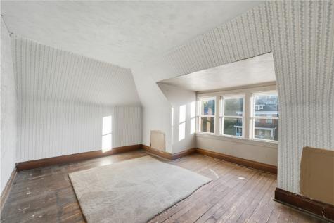907 Malvern Road Avalon PA 15202