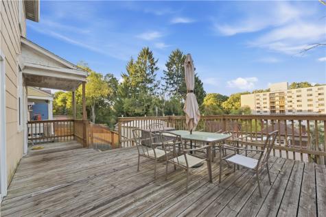 907 Malvern Road Avalon PA 15202