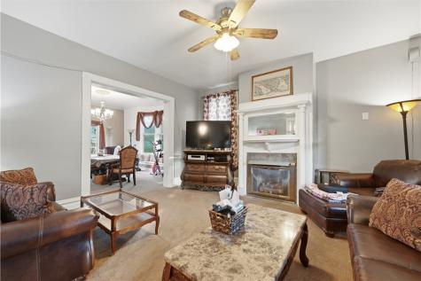 907 Malvern Road Avalon PA 15202