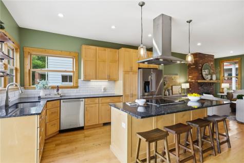 5156 Hillcrest Street Garfield PA 15224