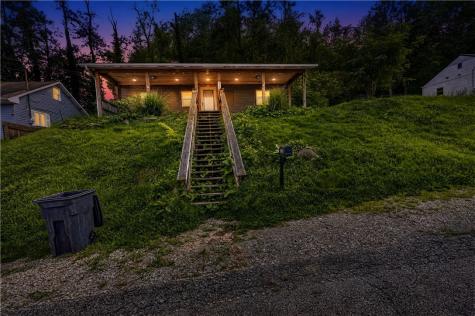 1118 Woodland Avenue Port Vue PA 15133