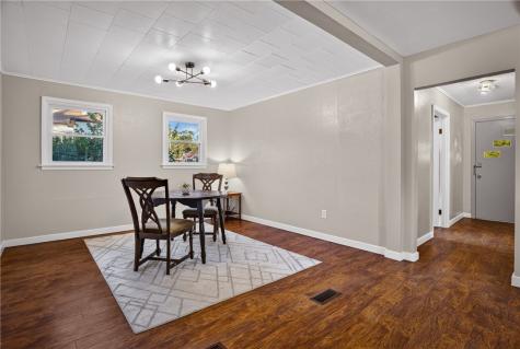 627 Mcgowan Avenue West Mifflin PA 15122