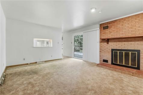 1405 Rolling Acres Road Unity Township PA 15650
