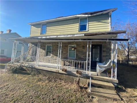 46 Main Street Mcclellandtown PA 15458