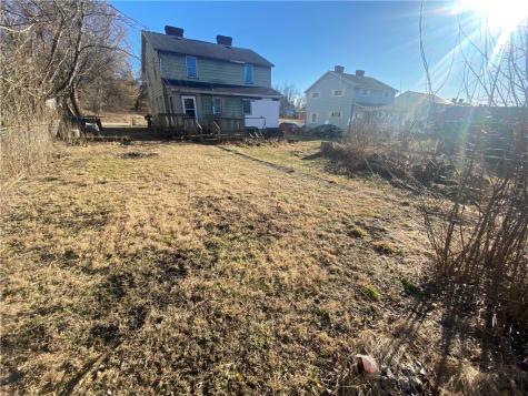 46 Main Street Mcclellandtown PA 15458
