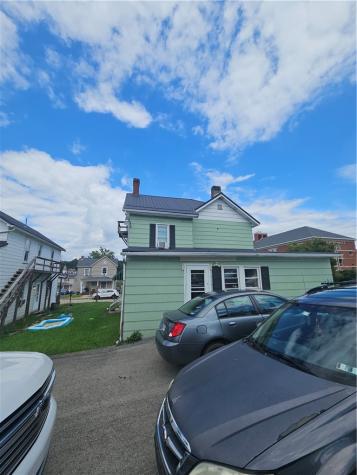 521 4th Street California PA 15419