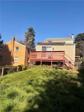 271 Kohen Street Brookline PA 15234