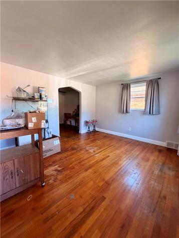 271 Kohen Street Brookline PA 15234