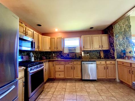 141 Upper Service Road Green Township PA 15050