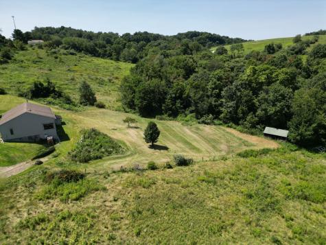 141 Upper Service Road Green Township PA 15050