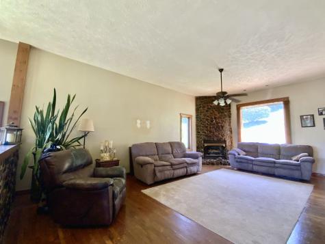 141 Upper Service Road Green Township PA 15050