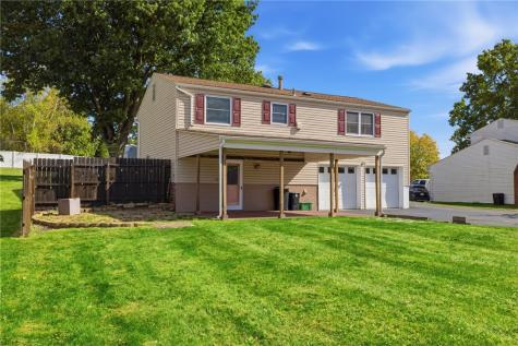 210 Meadow Wood Drive West Deer PA 15024