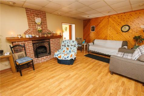 107 Hillman Park Drive Luzerne Township PA 15417