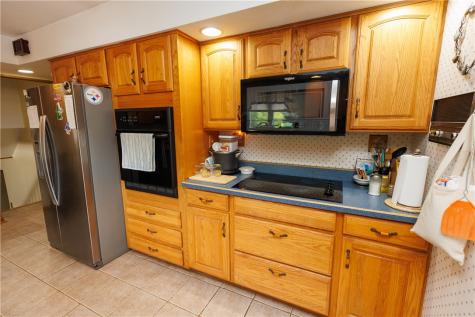 107 Hillman Park Drive Luzerne Township PA 15417